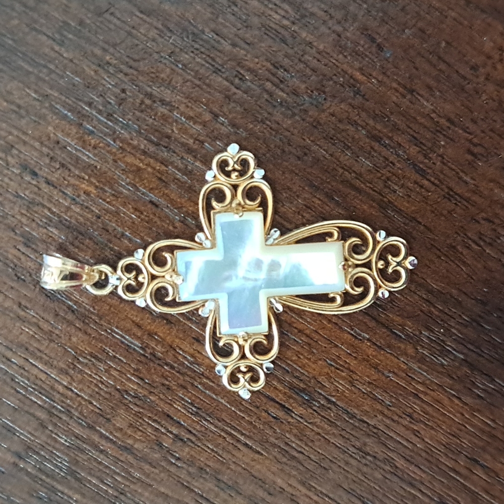 10kt Gold Cross Pendant, Mother of Pearl Inset